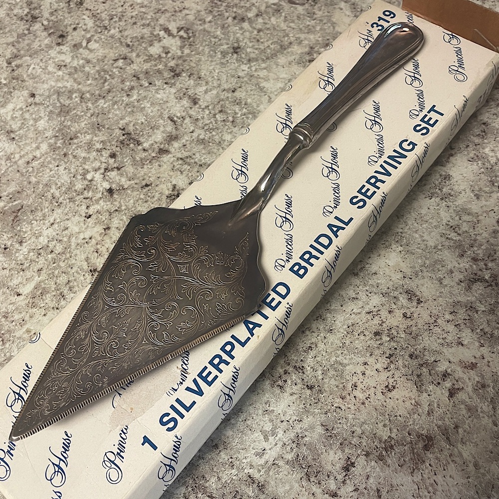 Princess House Bridal Serving Knife 319